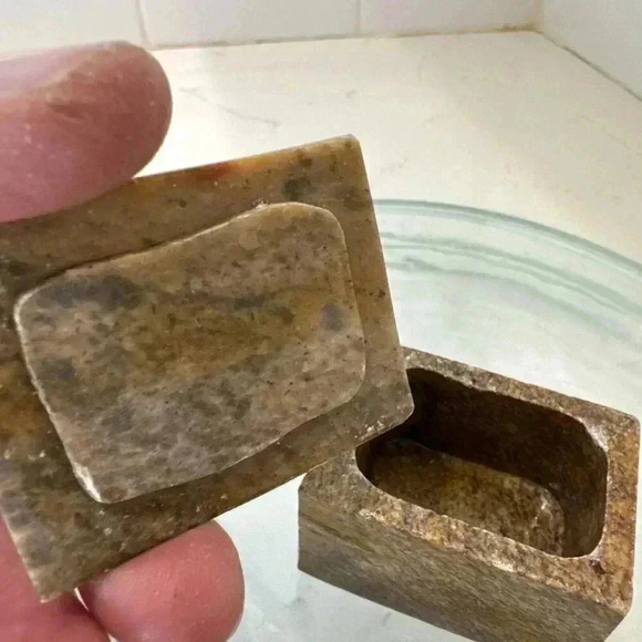 Vintage Small Marble Hand Carved Trinket Box Tiny 1” x 2” - Picture 11 of 16